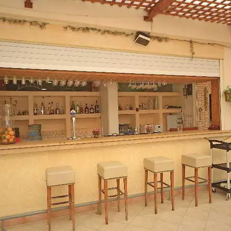 Apartment Maria Apts *